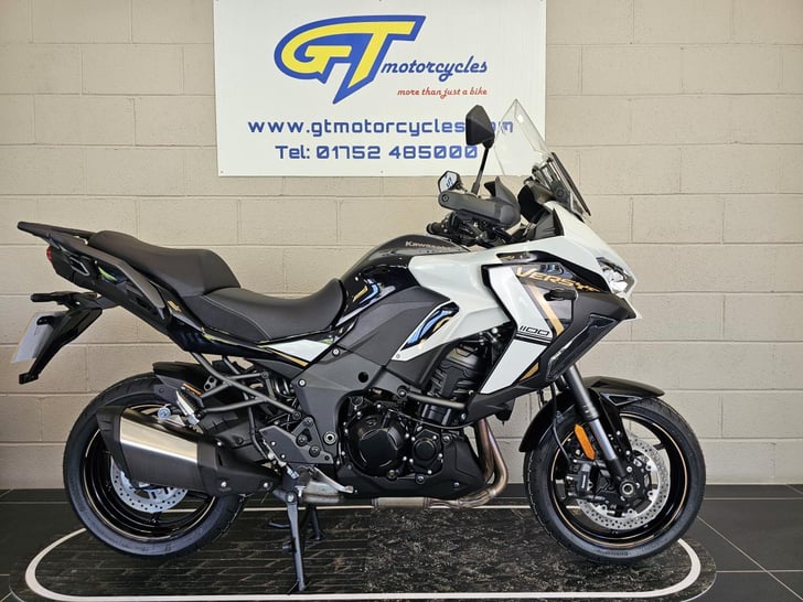 Kawasaki Versys 1100 SE