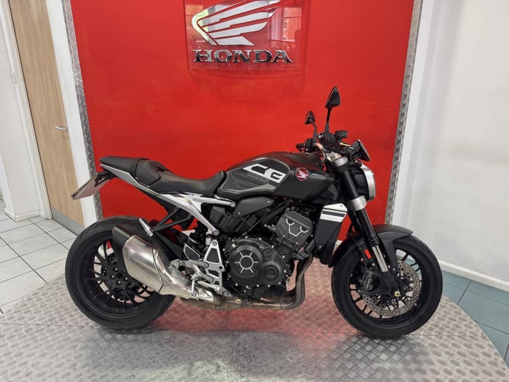 Honda CB1000R