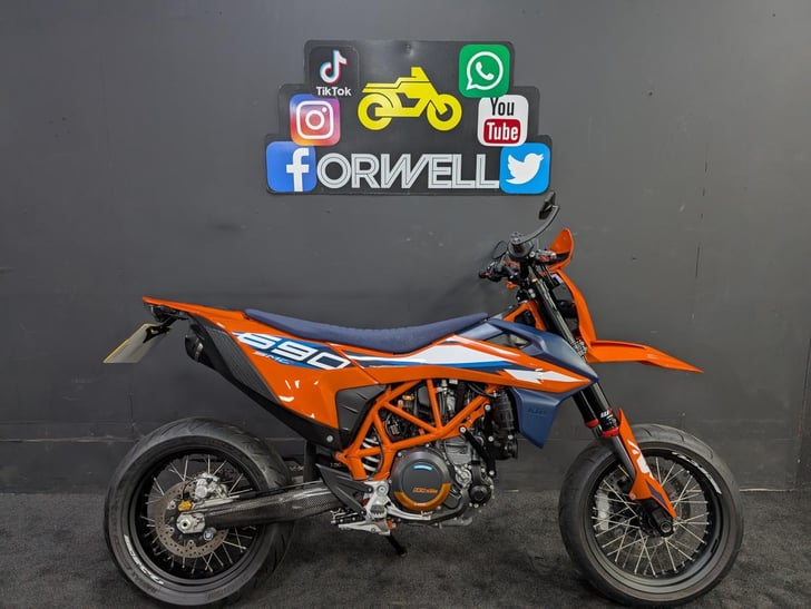 KTM 690 SMC R
