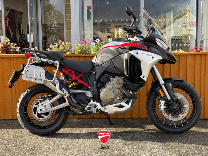 Ducati Multistrada V4 Rally Adventure Travel & Radar