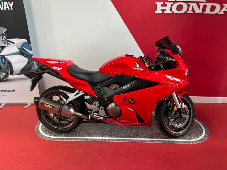 Honda VFR800F