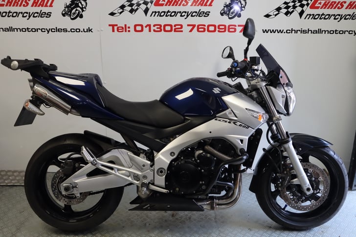 Suzuki GSR600