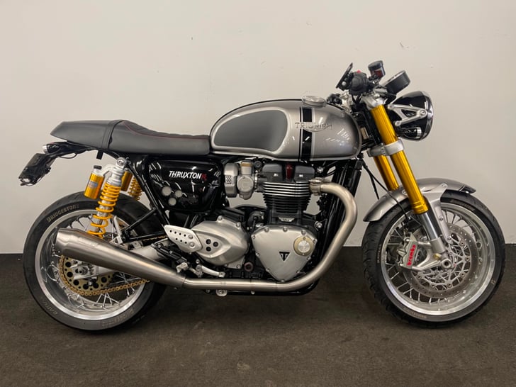 Triumph THRUXTON 1200 R