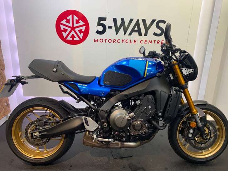 Yamaha XSR900