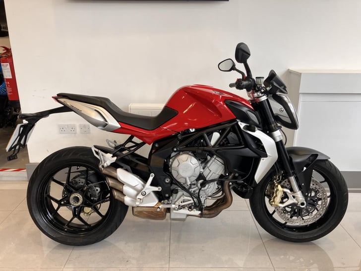 Mv Agusta BRUTALE 675