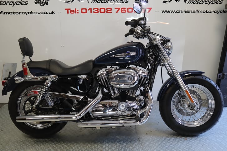 Harley-Davidson SPORTSTER XL1200C CUSTOM