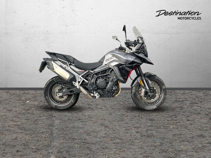 TRIUMPH TIGER 900 GT