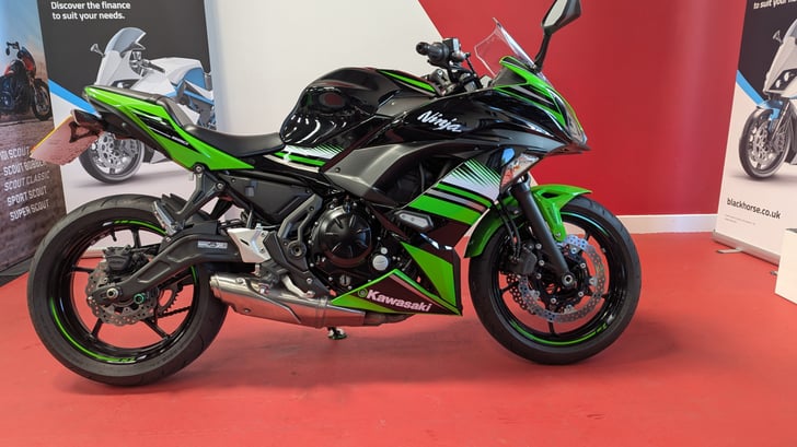 Kawasaki EX650