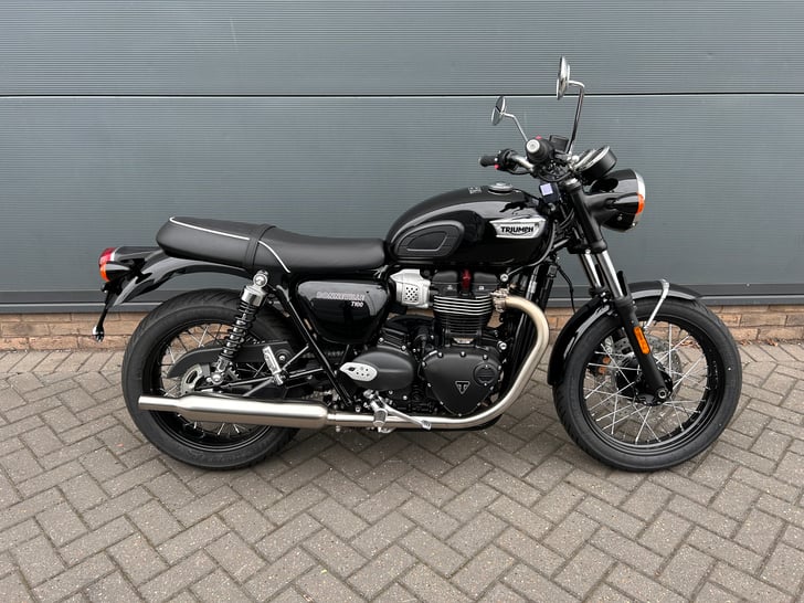 Triumph BONNEVILLE T100