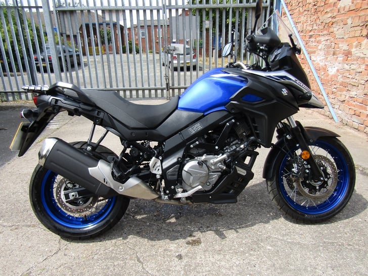 SUZUKI V-STROM 650 XT