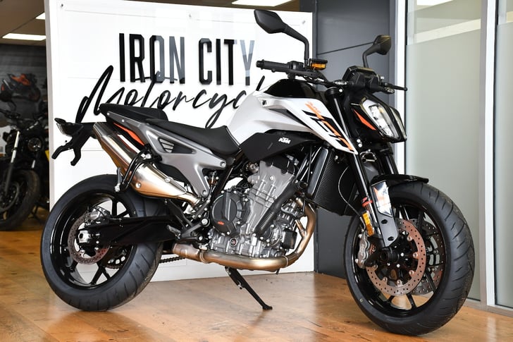 KTM 790 DUKE