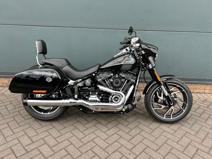 Harley-Davidson SOFTAIL FLSB SPORT GILDE