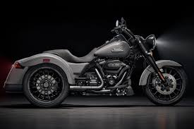 Harley-Davidson TRIKE FLRT FREEWHEELER