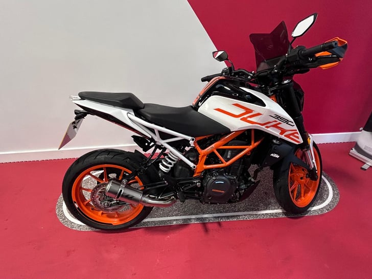KTM 390 DUKE