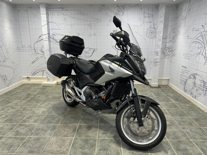 Honda NC750X DCT