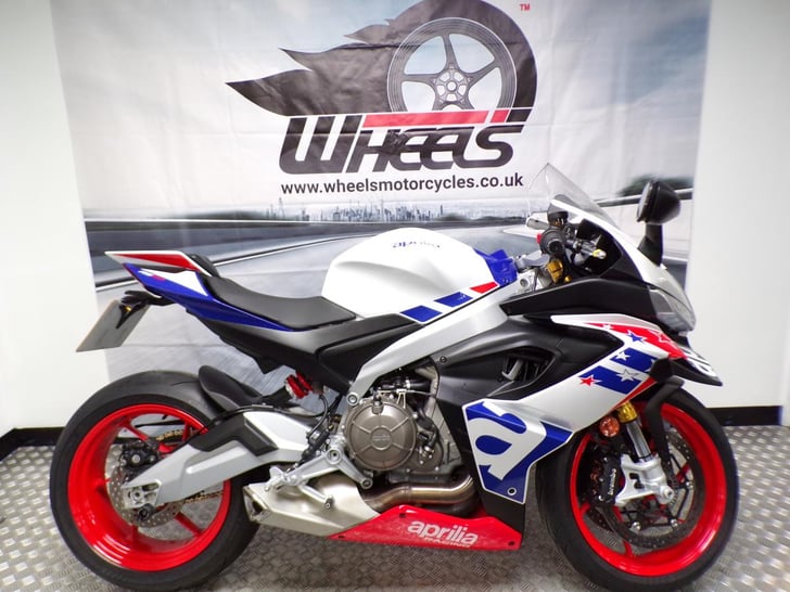 APRILIA RS 660