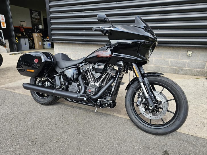 Harley-Davidson LOW RIDER ST 117 