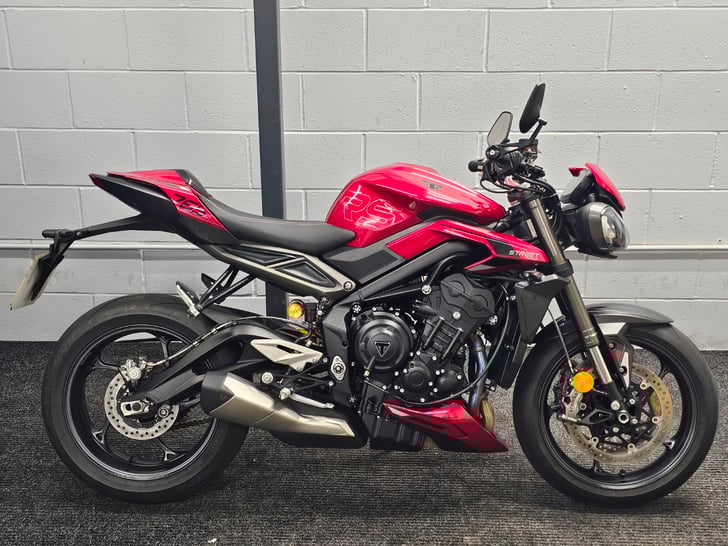 Triumph STREET TRIPLE 765 RS