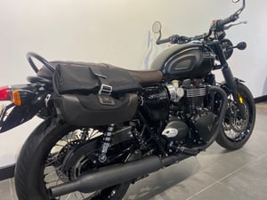 Used Triumph BONNEVILLE BONNEVILLE T120 BLACK for sale in Newcastle | Image 2