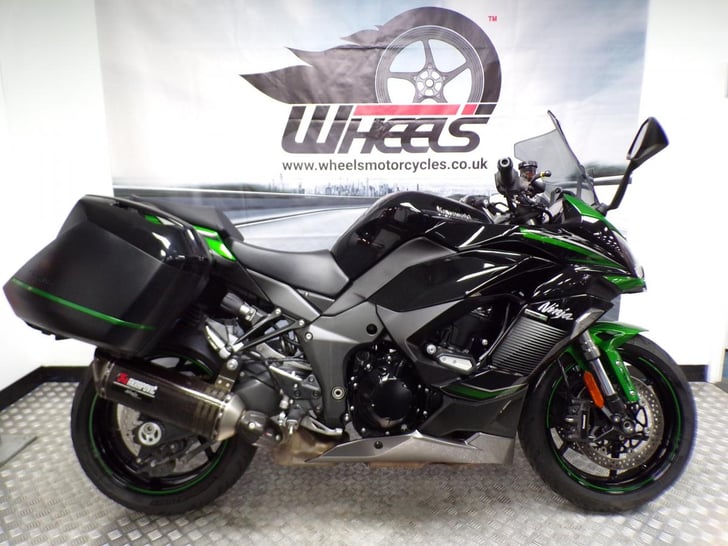 KAWASAKI NINJA 1000SX PER TOU 