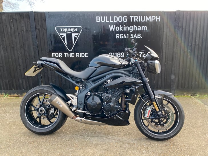 Triumph SPEED TRIPLE 1050 94R