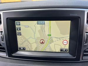 Used Kia SPORTAGE SPORTAGE 2.0 CRDI KX-2 AWD EURO 6 5DR for sale in Chesterfield | Image 2