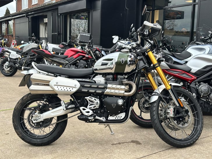 Triumph SCRAMBLER 1200 XE MODERN CLASSICS