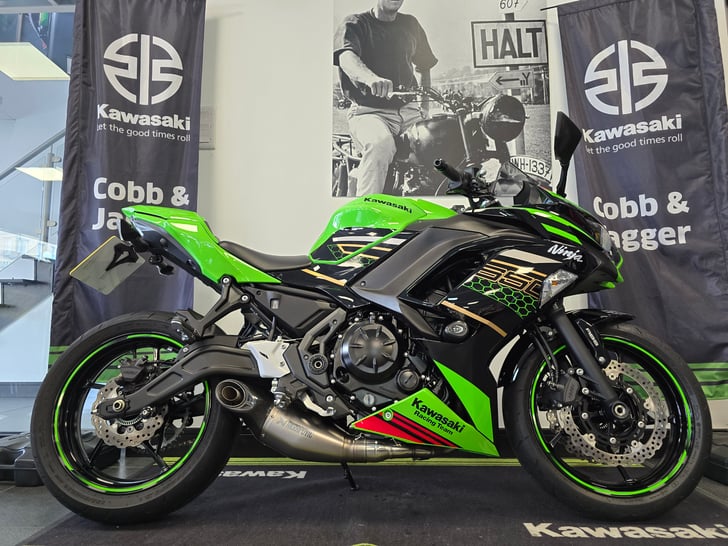 Kawasaki NINJA 650 PERFORMANCE