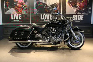 Used Harley-Davidson TOURING TOURING FLHRCI ROAD KING 1449CC for sale in Watford | Image 2