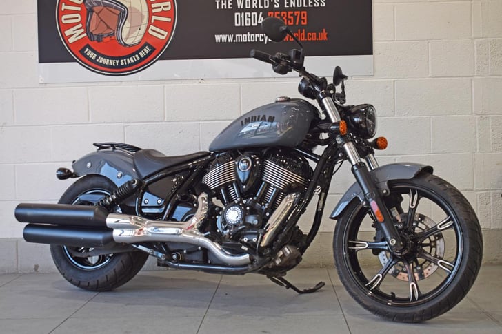 INDIAN MOTORCYCLE MOTORCYCLE CHIEF DARK HORSE 