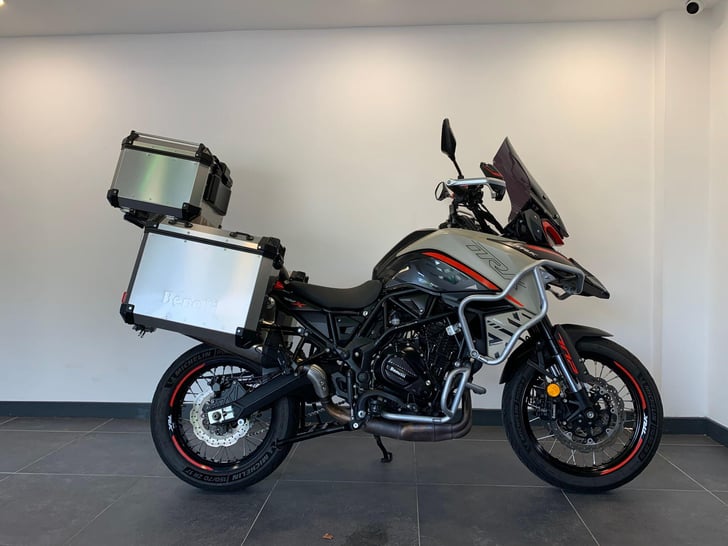 Benelli TRK 702 X 702
