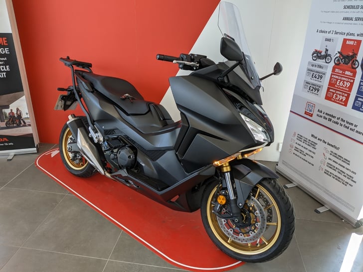 Honda FORZA 750