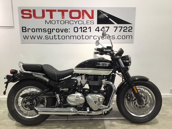 TRIUMPH SPEEDMASTER 1200