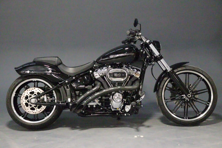 Harley-Davidson SOFTAIL FXBRS BREAKOUT 114