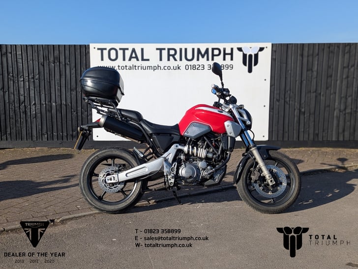YAMAHA MT-03