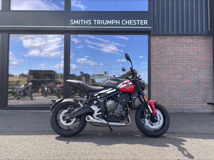Triumph TRIDENT 660