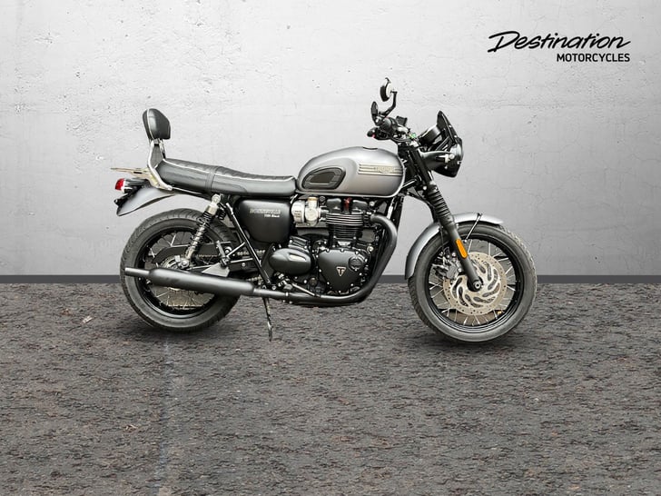 Triumph BONNEVILLE T120 BLACK