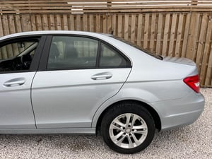 Used Mercedes-Benz C CLASS C CLASS 1.6 C180 EXECUTIVE SE G-TRONIC+ EURO 6 (S/S) 4DR for sale in Chesterfield | Image 2