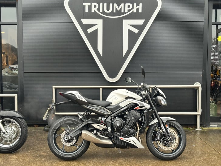 Triumph STREET TRIPLE 765 R