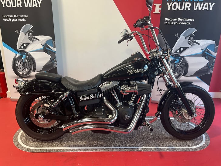 Harley-Davidson DYNA FXDB STREET BOB