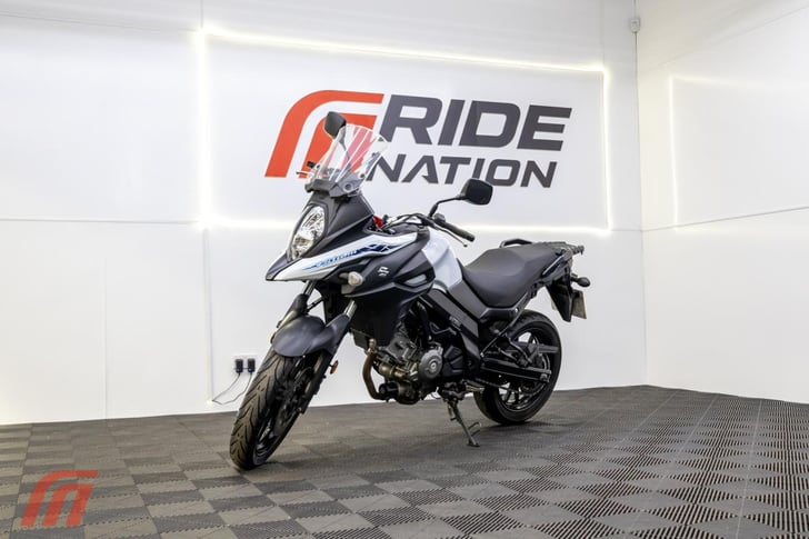 Suzuki DL 650 AM2 