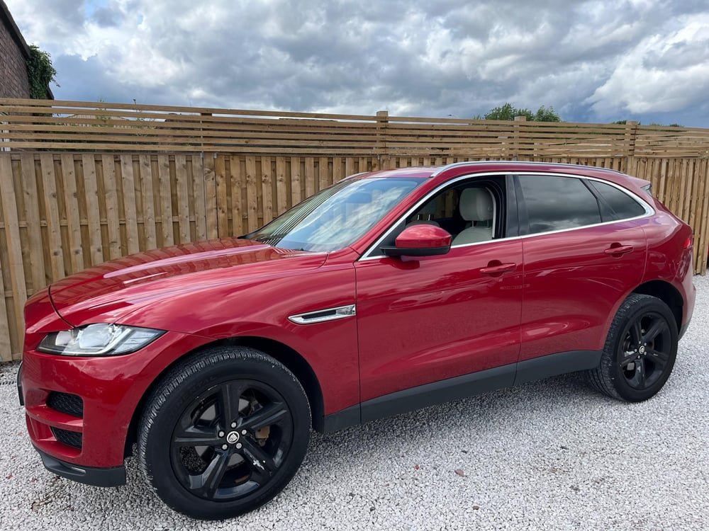 Used Jaguar F-PACE F-PACE 2.0 D180 PRESTIGE AUTO AWD EURO 6 (S/S) 5DR for sale in Chesterfield