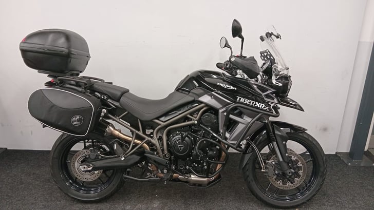 Triumph TIGER 800 XRX