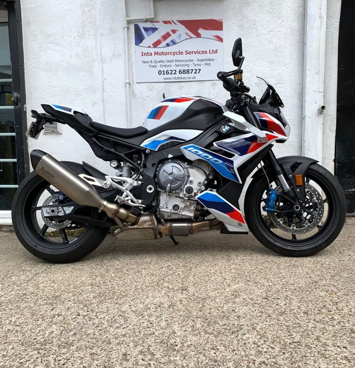 BMW M 1000 R
