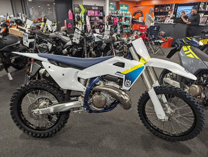 Husqvarna TC 300