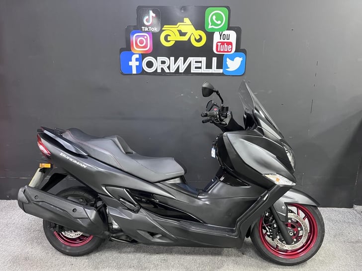 Suzuki BURGMAN 400