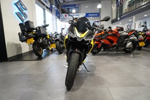 Aprilia TUONO 660