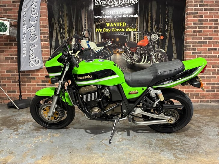 Kawasaki ZRX1200