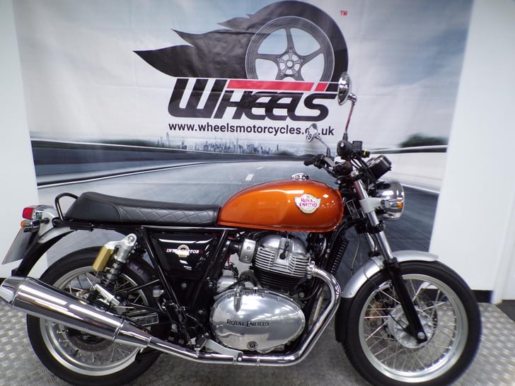 Royal Enfield INTERCEPTOR 650