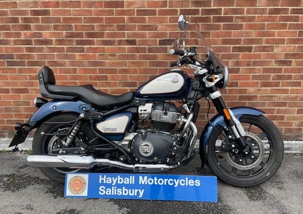 Royal Enfield SUPER METEOR 650